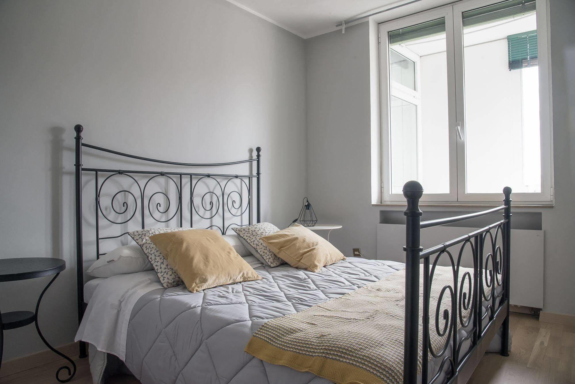 Scrovegni Room & Breakfast Padova Bagian luar foto